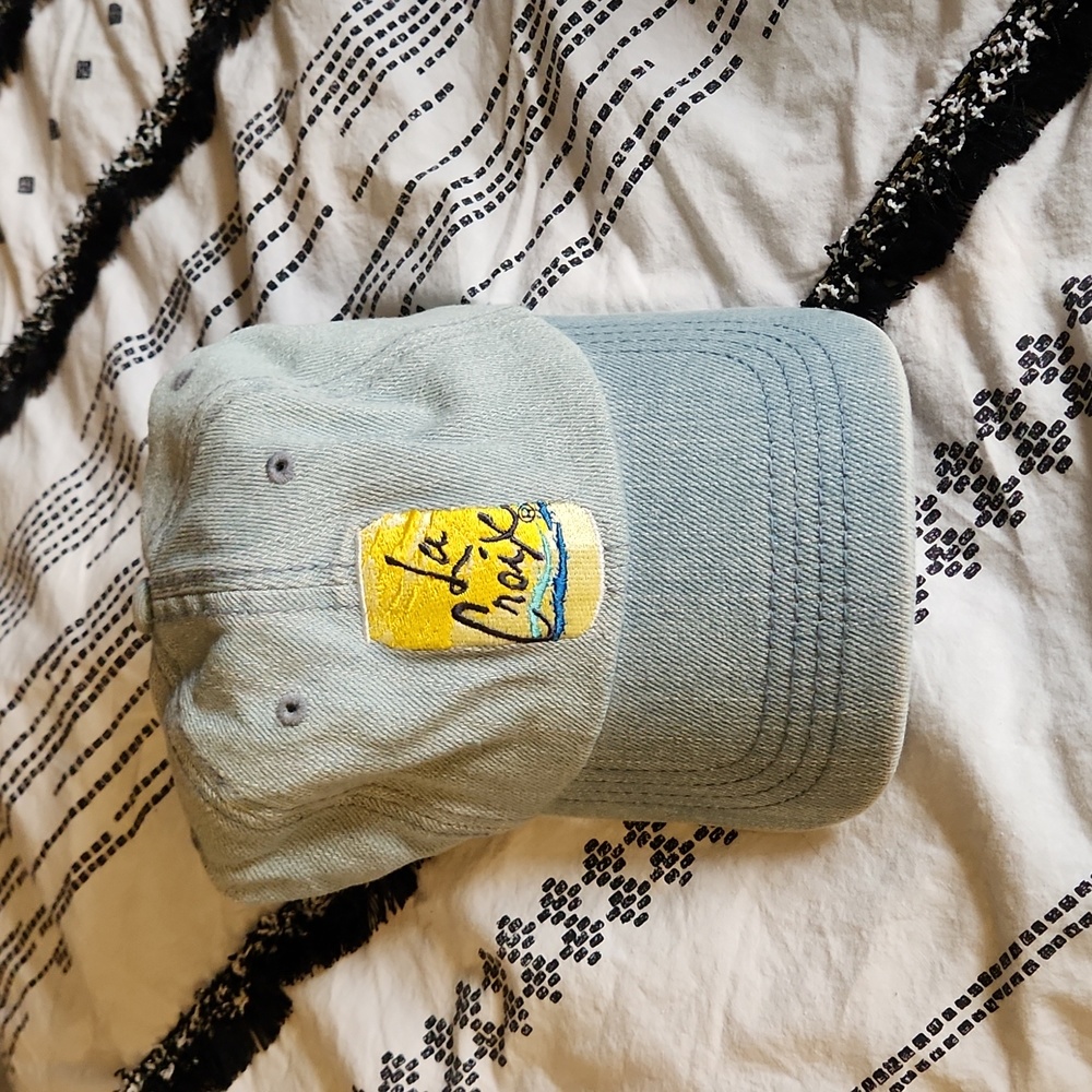 🪻[3 for 20$] NWOT Denim La Croix Hat